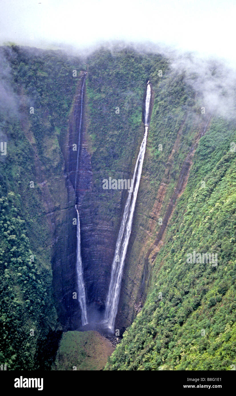 1917 Waterfall into extinct volcano crater Big Island, Hawaii, USA Stock Photo