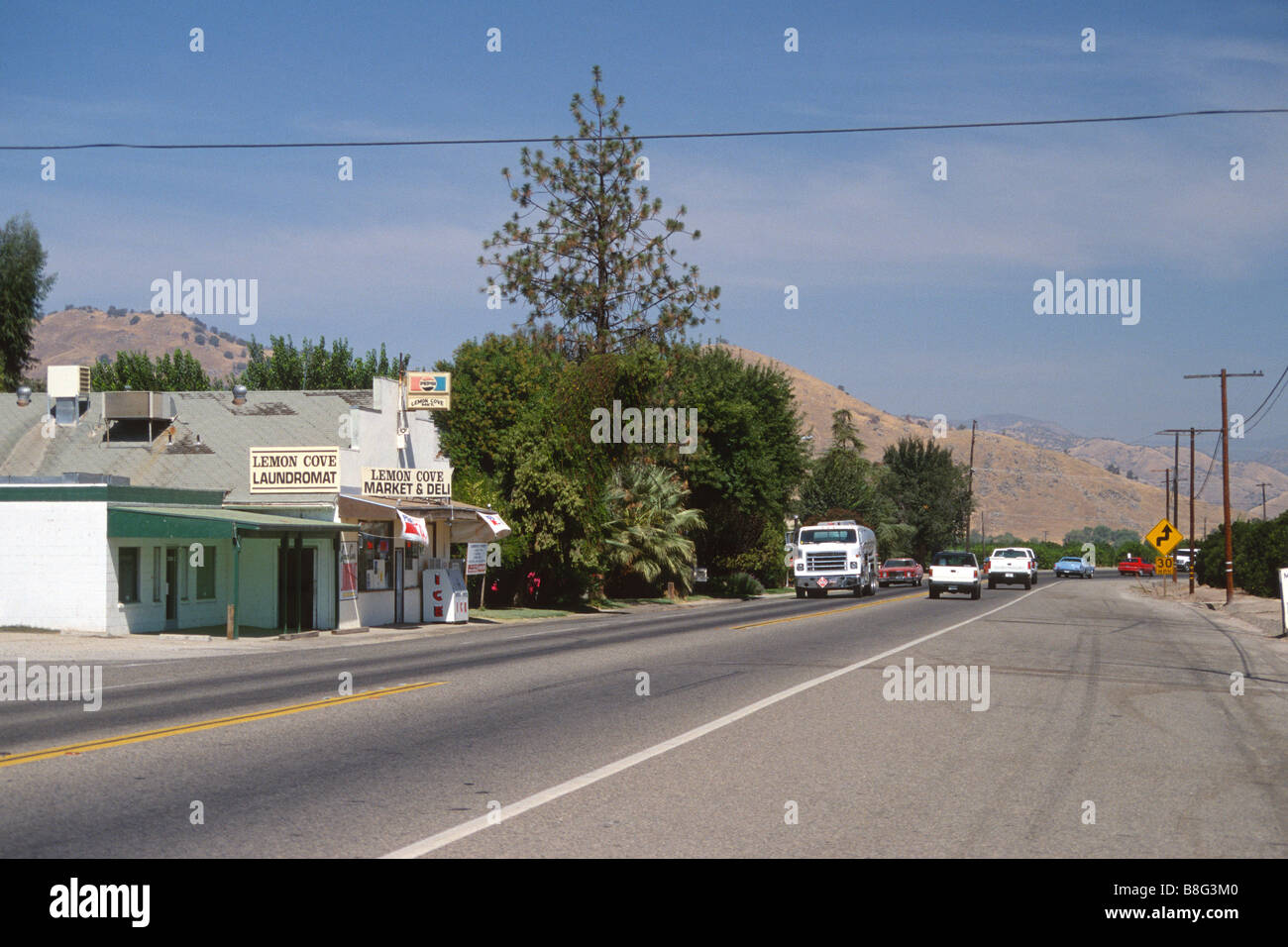 Shops beside the road at Lemon Cove, California Stock Photo Alamy