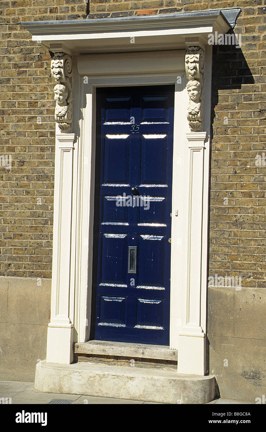 Albury Street, Deptford, London, SE8. Door to No 35, with early C18 carved brackets. Stock Photo