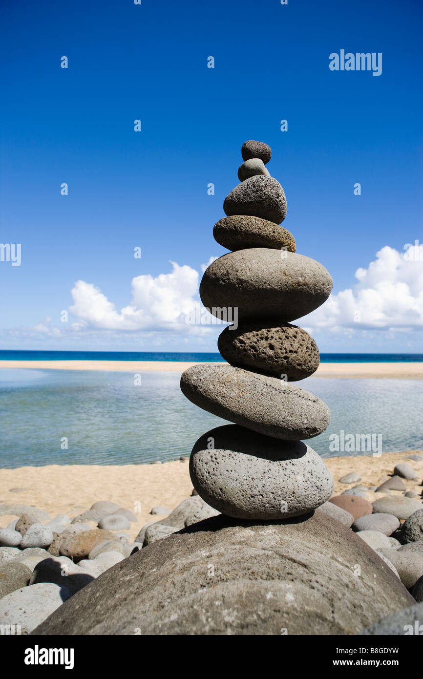 Beach rock art kauai hawaii hi-res stock photography and images - Alamy