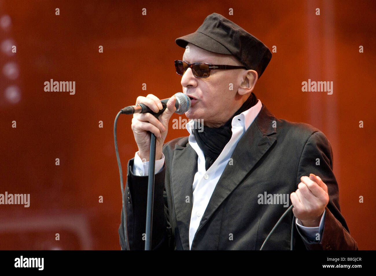 Alain bashung hi-res stock photography and images - Alamy