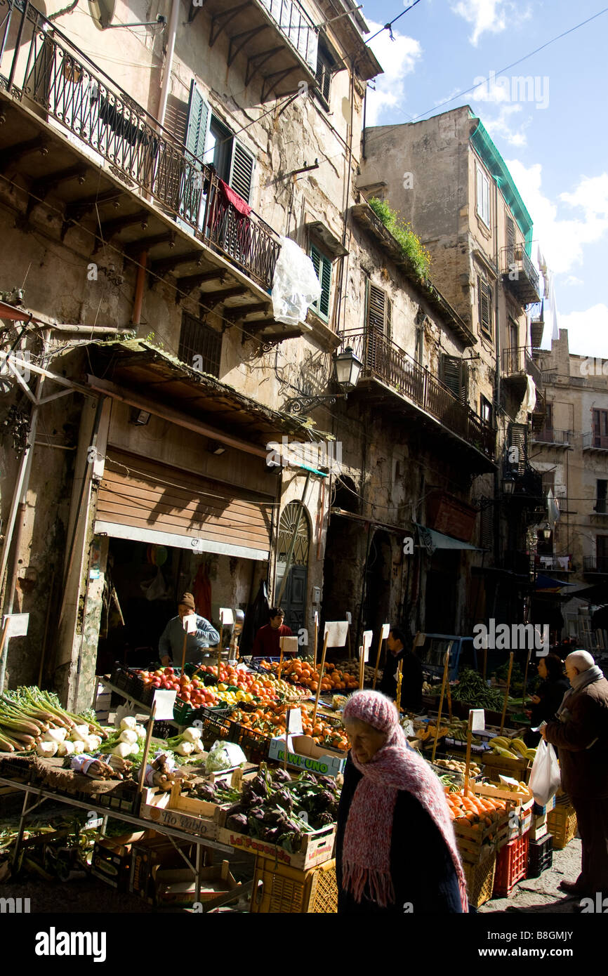 Il capo district hires stock photography and images Alamy