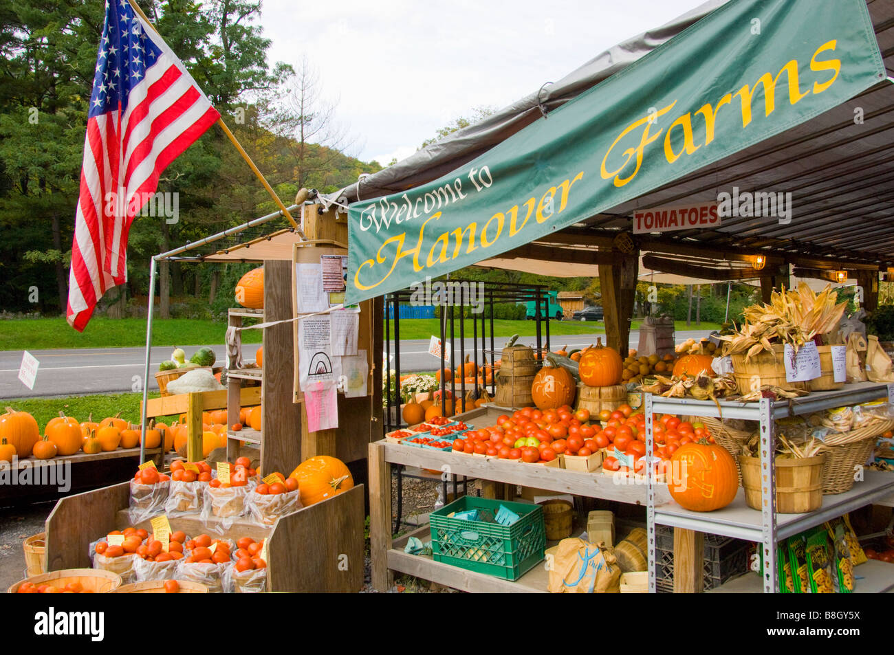 Alyce and Rogers Fruit Stand in Mount Tremper New York USA Stock Photo