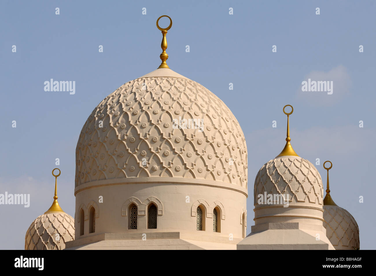 Cupolas of the Jumeirah Mosque in Dubai Stock Photo Alamy