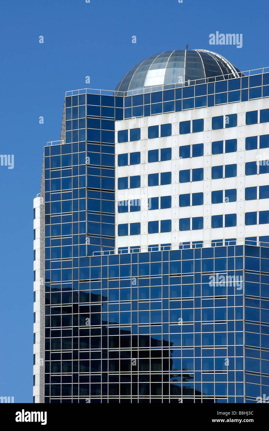 Contorted windows hi-res stock photography and images - Alamy