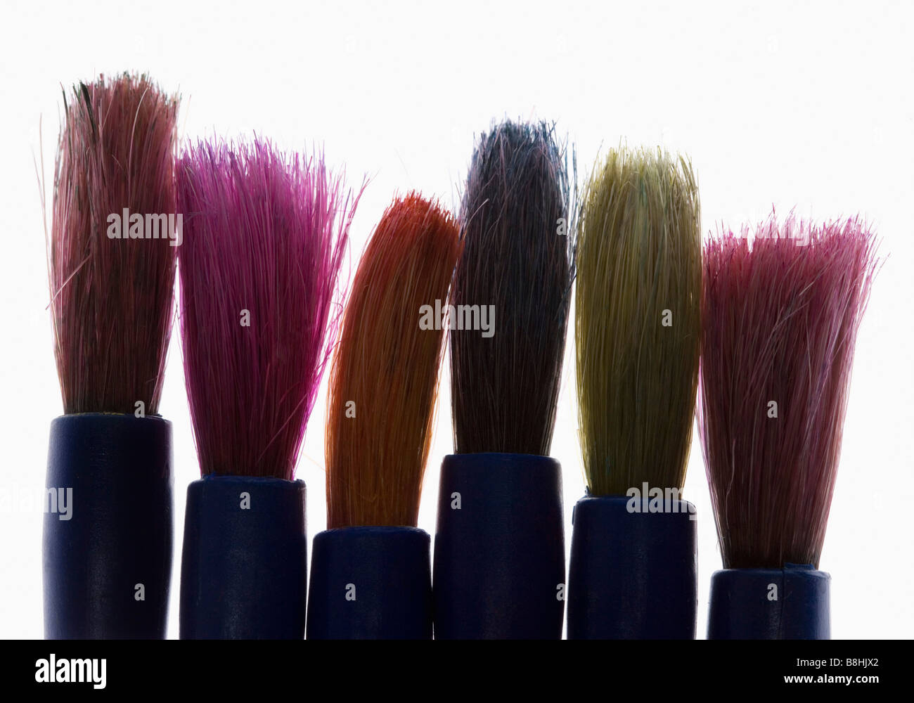 Old artists paintbrushes hi-res stock photography and images - Alamy