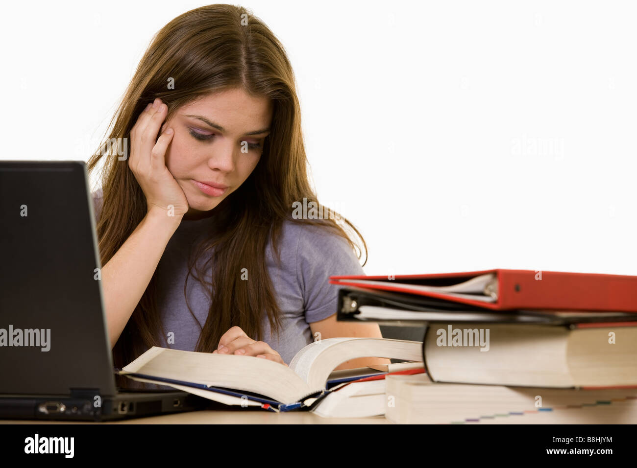 Читать про студентку. Красивая студентка с учебниками. Фотография человека за курсовой. Студент курсовая. Курсовая фото.