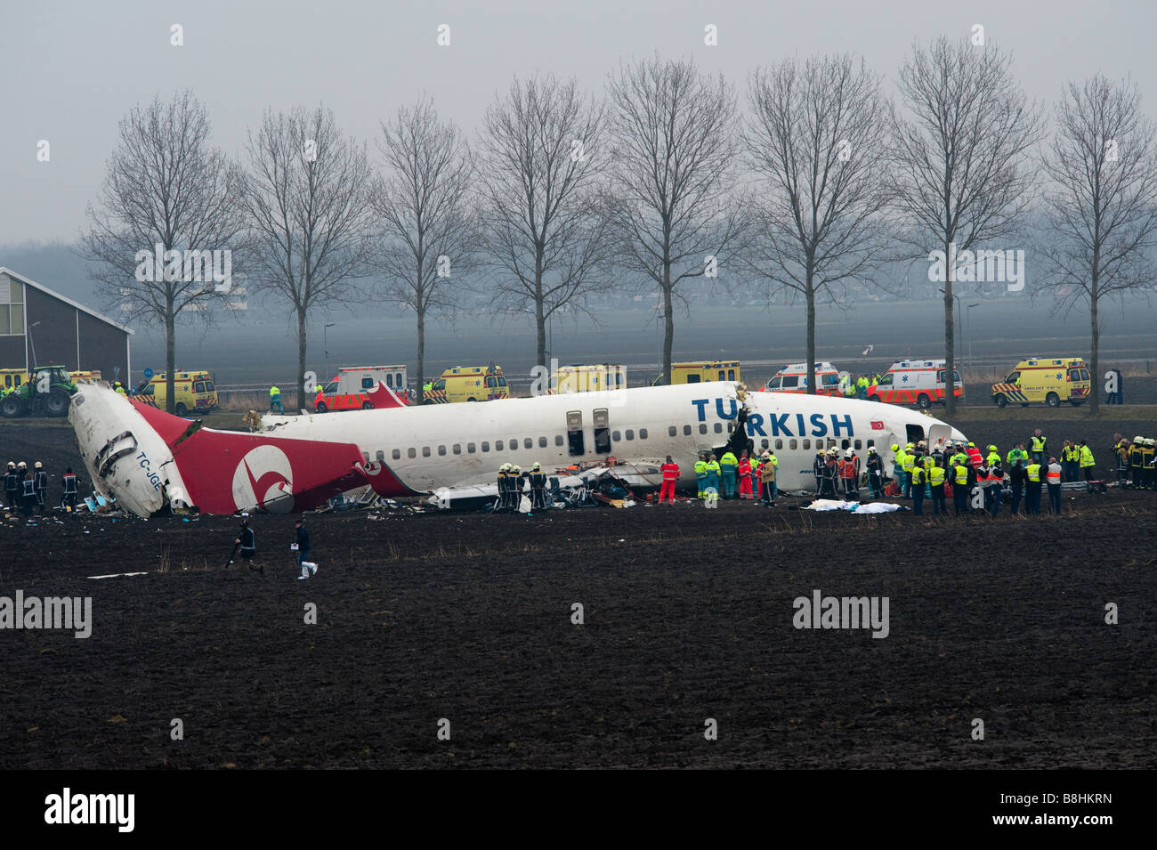 Schiphol airport plane crash Plane from Turkish Airlines on Wednesday 02 25 2009 crashed before landing into three pieces Stock Photo