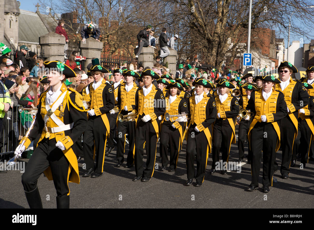 st patricks day midget marching band