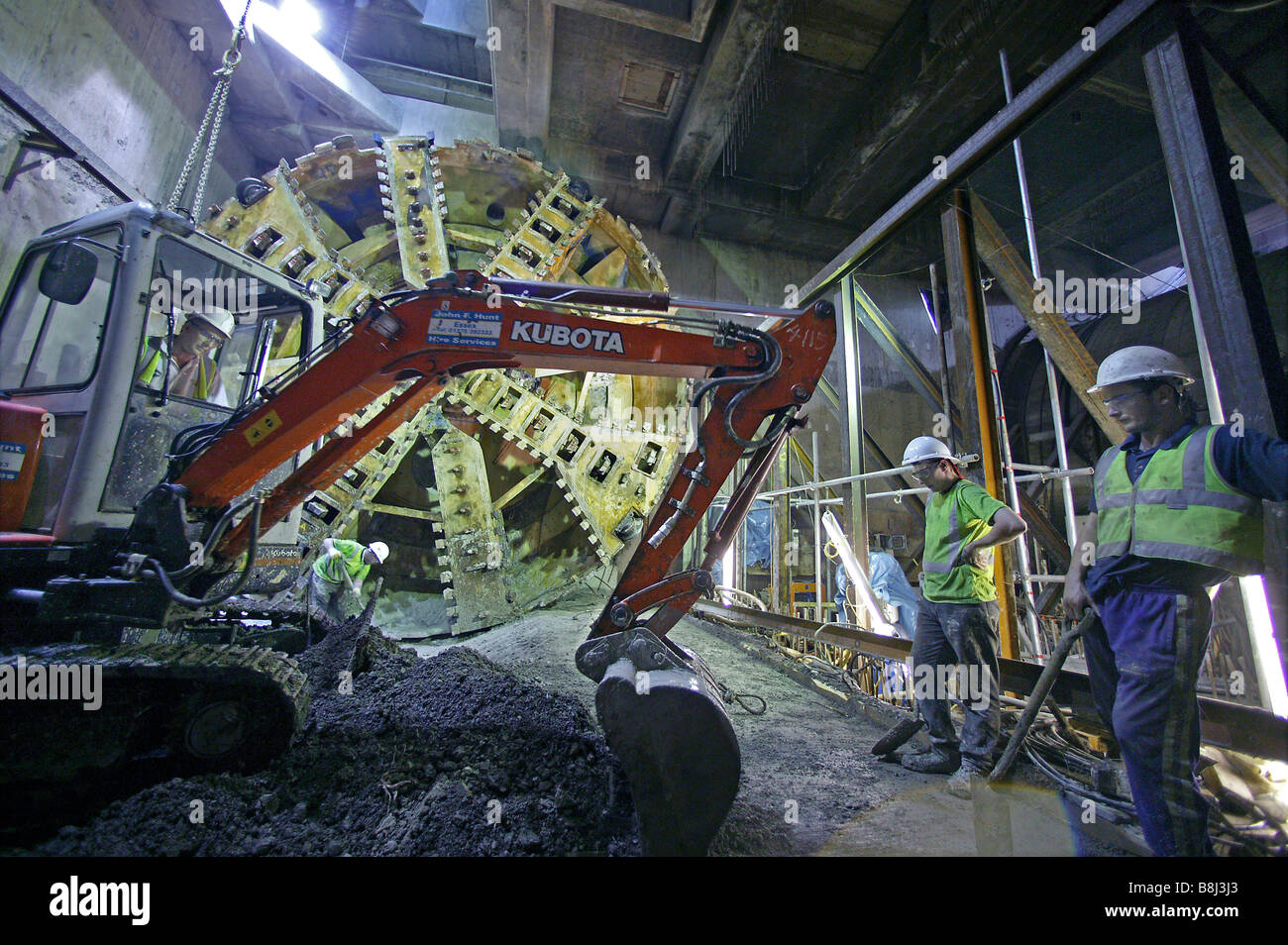 8.15m Tunnel Boring Machine 'Bertha' passing through ventilation shaft during 7.5km excavation on the Channel Tunnel Rail Link. Stock Photo