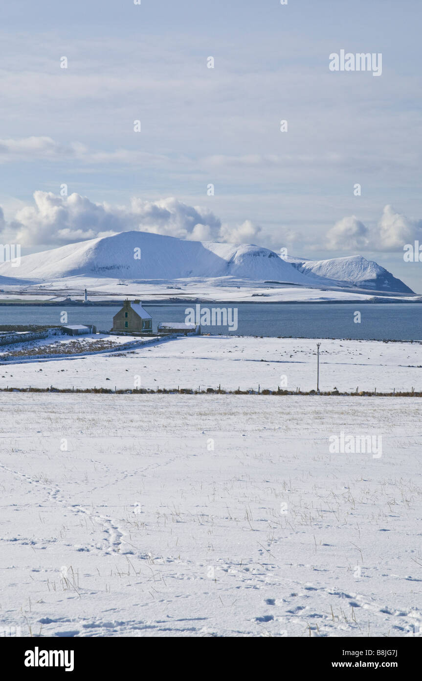 dh Hall of Clestrain STENNESS ORKNEY Explorer John Raes house Scapa Flow snowscape snow covered Hoy Hills Stock Photo