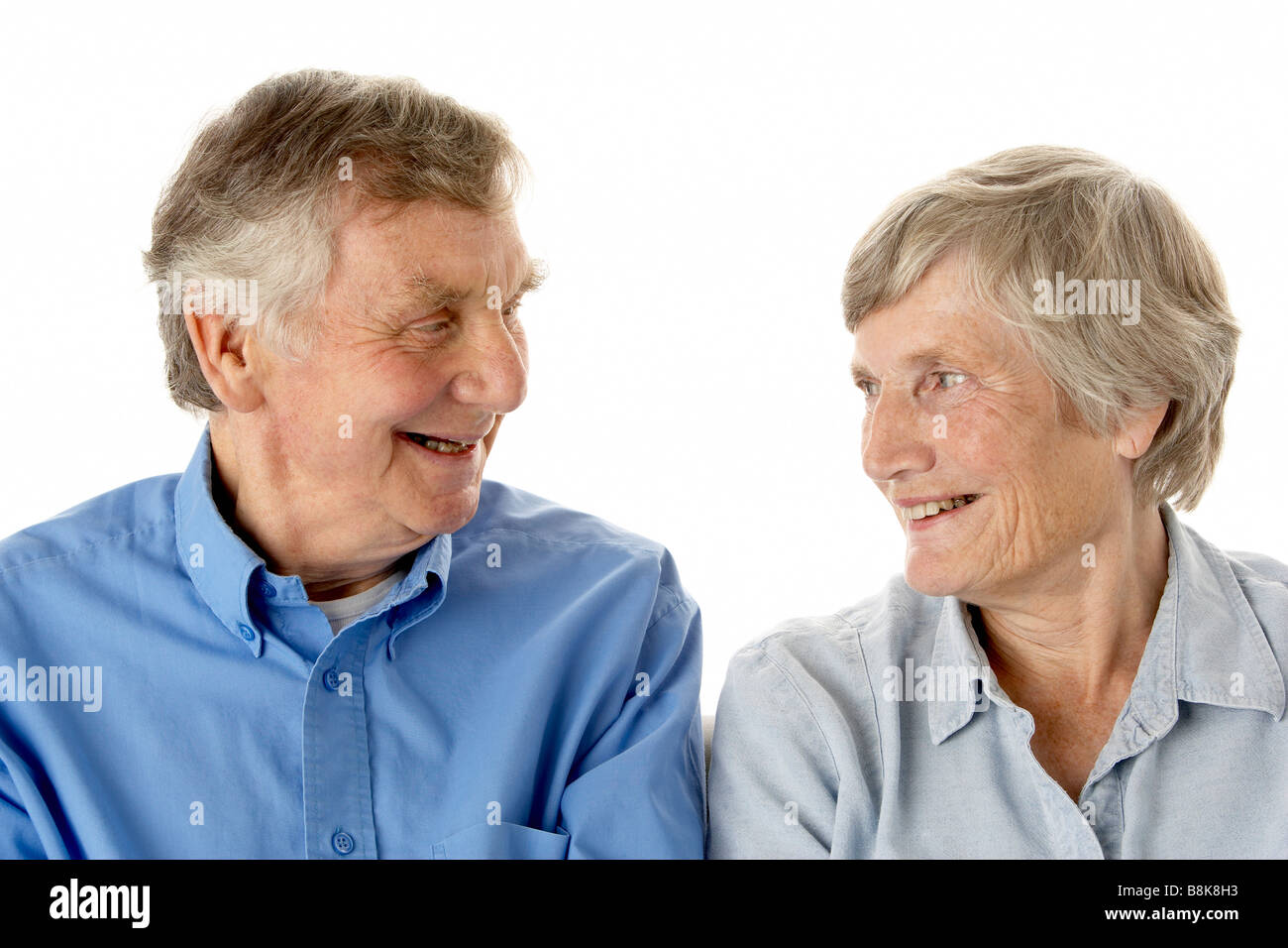 Smiling elderly senior couple hi-res stock photography and images - Alamy