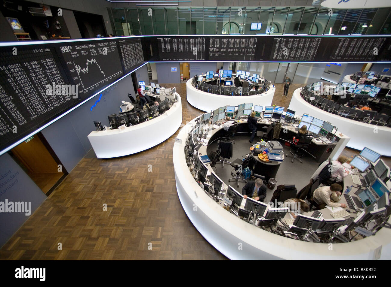 Frankfurt deutsche boerse hires stock photography and images Alamy