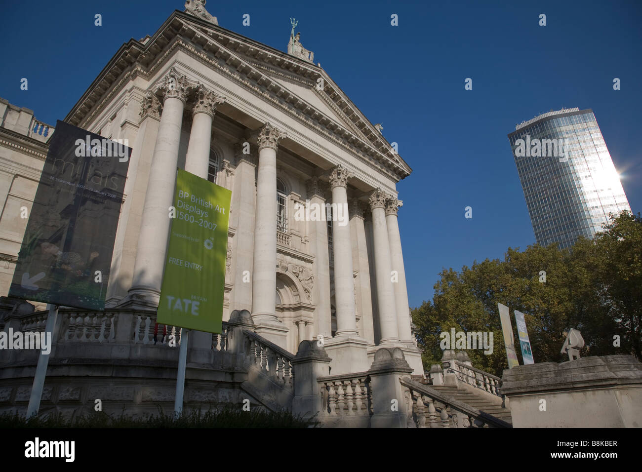 Front entrance and steps of the Tate Gallery, London, England. Stock Photo