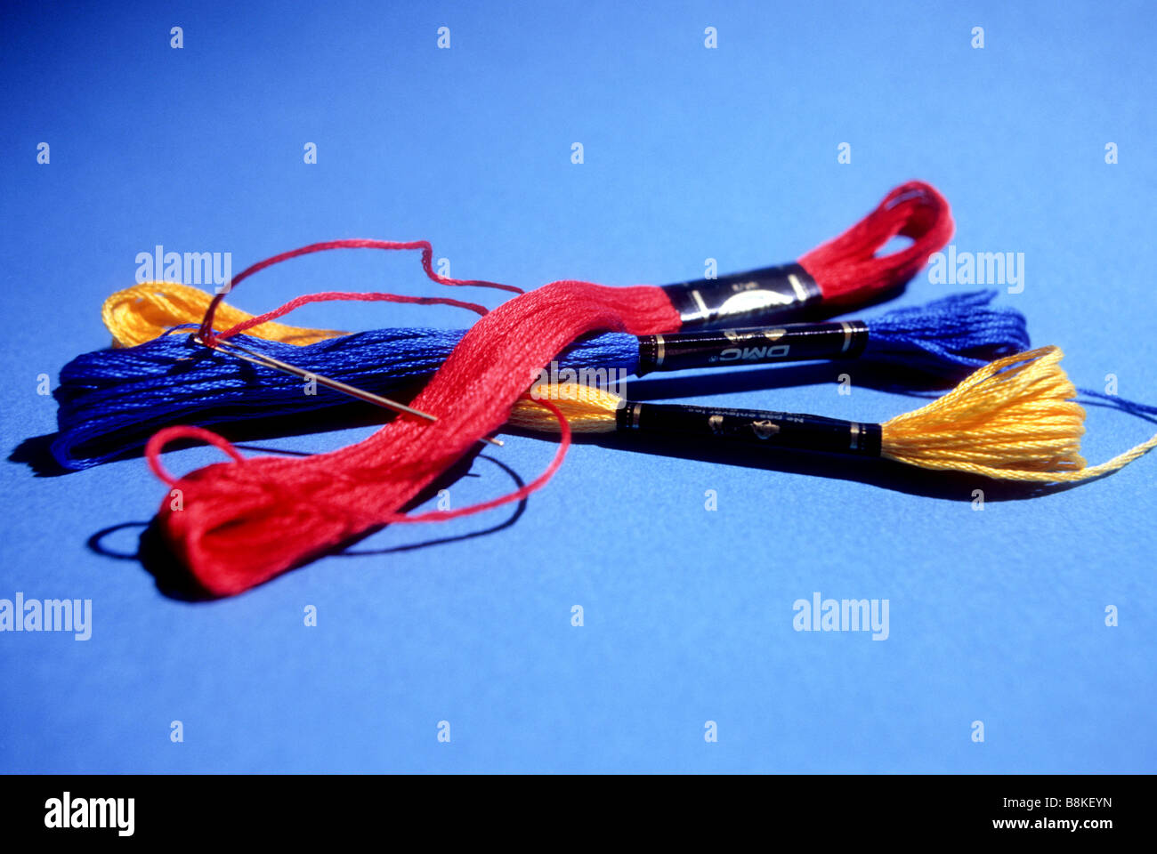 embroidery thread red yellow blue art craft create sew decorate decor fabric cloth tapestry