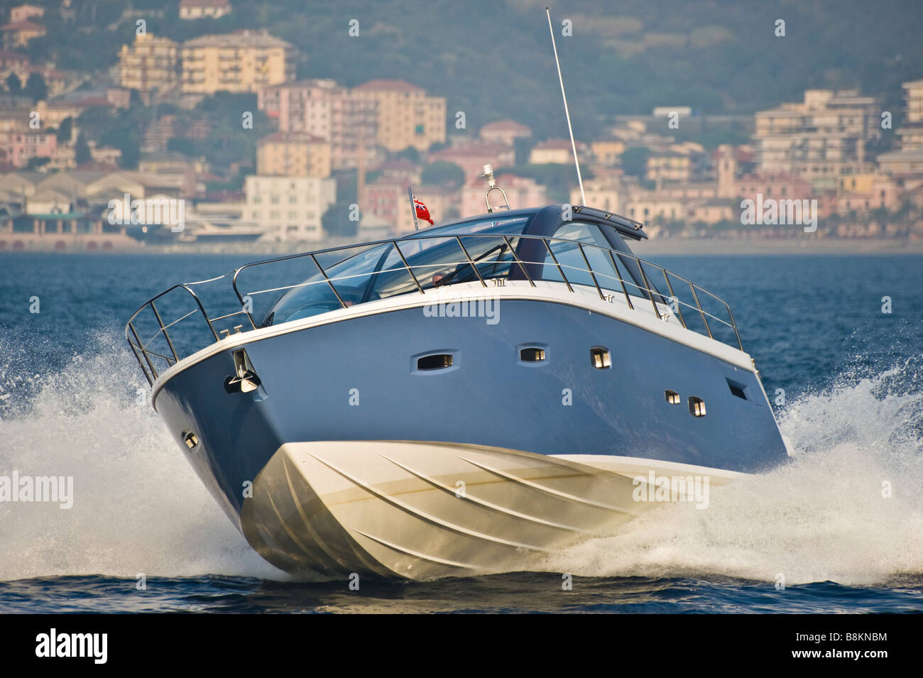 powerboat cruising