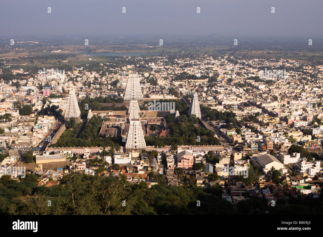 India Tamil Nadu Tiruvannamalai elevated view of Arunachaleswar temple Stock Photo