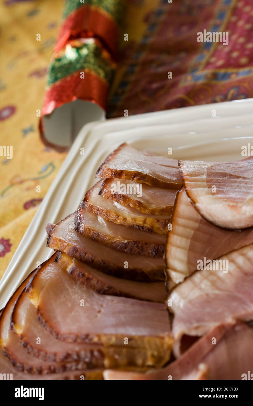 Christmas ham sliced and ready to serve Stock Photo Alamy