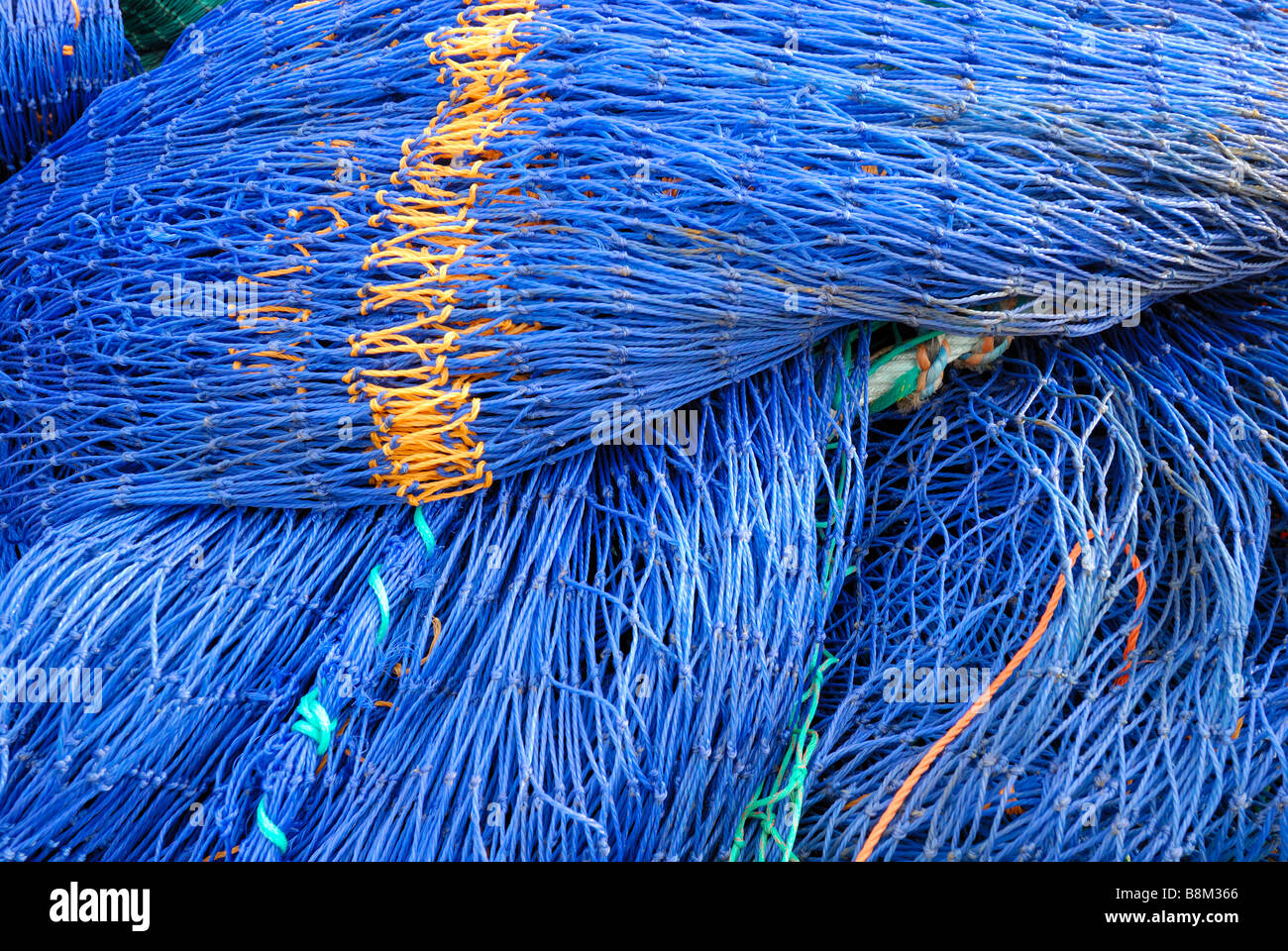 Fish Netting Rope Fishing nets and rope Stock Photo - Alamy