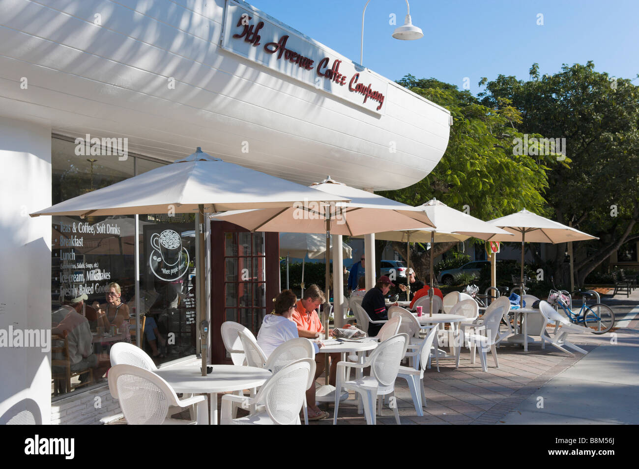 Coffee shop on 5th Avenue in the centre of downtown Naples, Gulf Coast