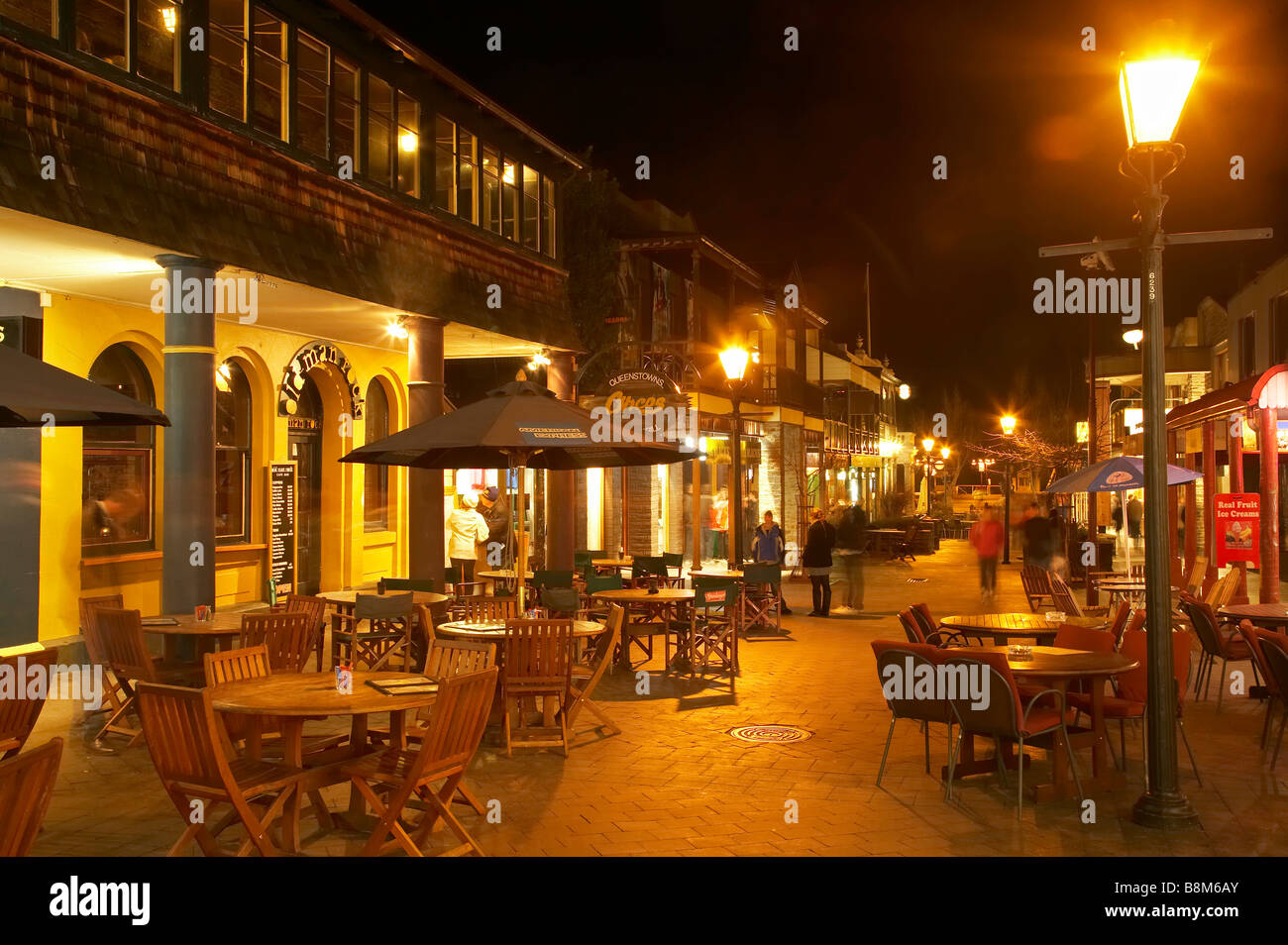 Cafes and Bars The Mall Queenstown South Island New Zealand Stock Photo