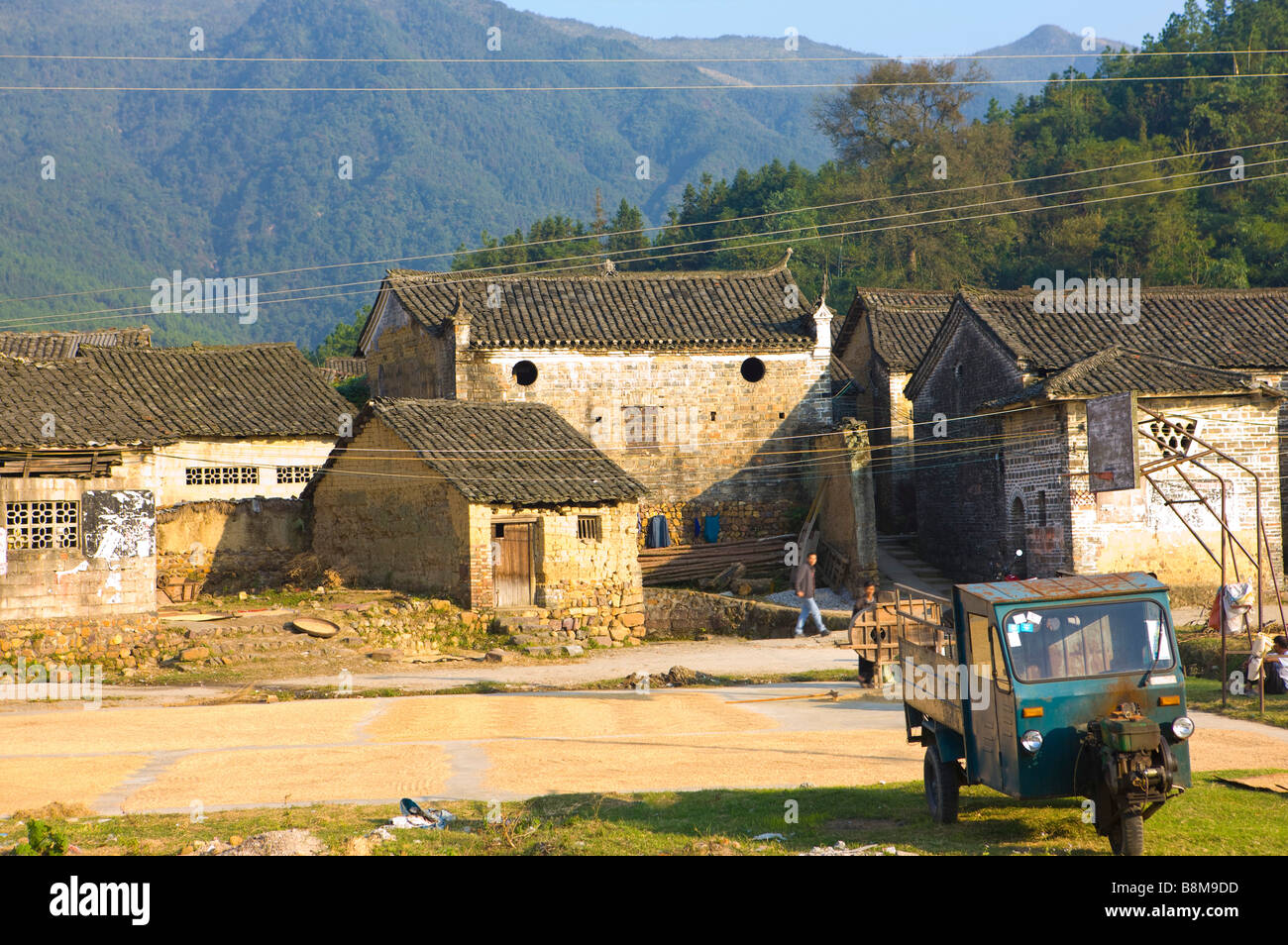 China Guangxi Province Guilin Yangshuo farmhouses in ancient village Stock Photo