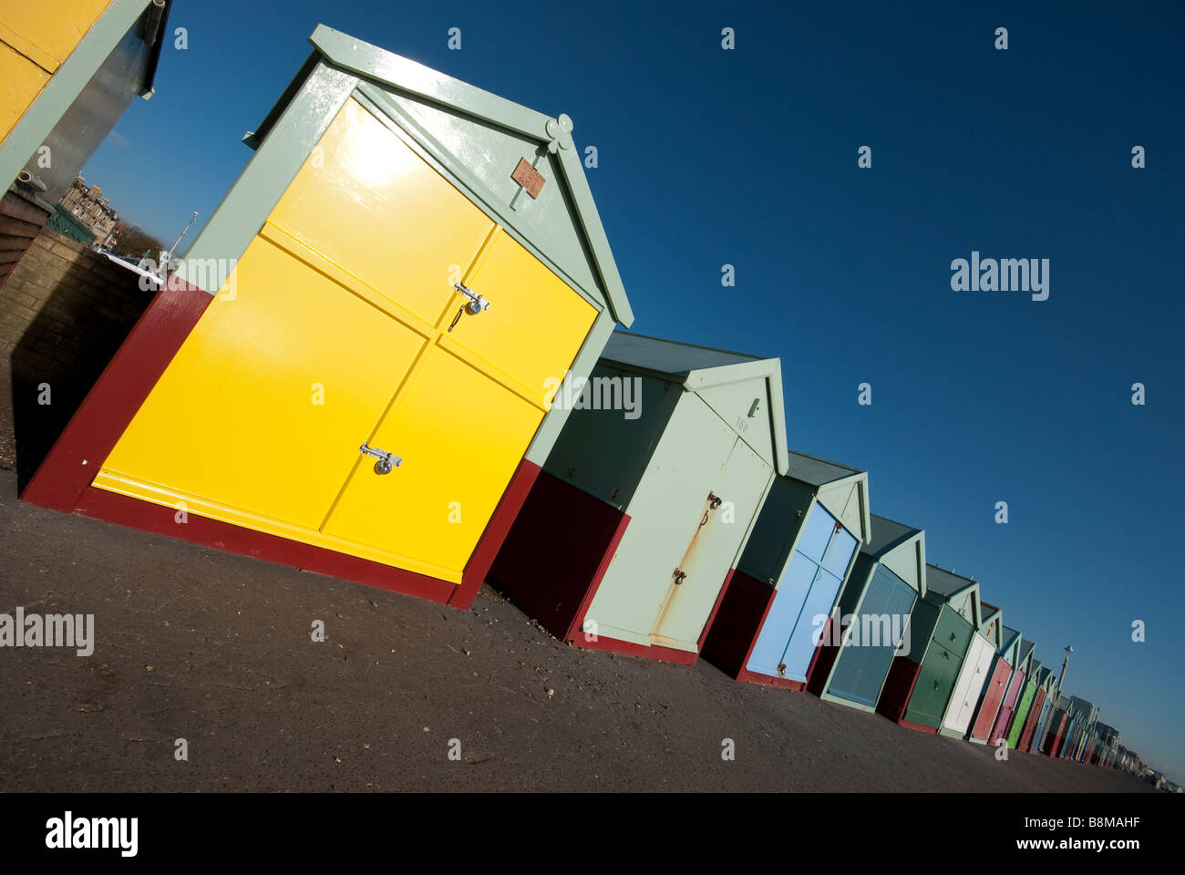 beach-huts-hove-brighton-colours-sea-side-beach-stock-photo-alamy