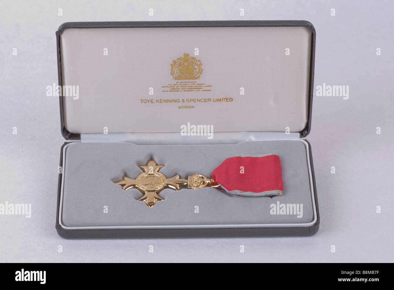 Order of the British Empire OBE Honours award emblem medal and ribbon