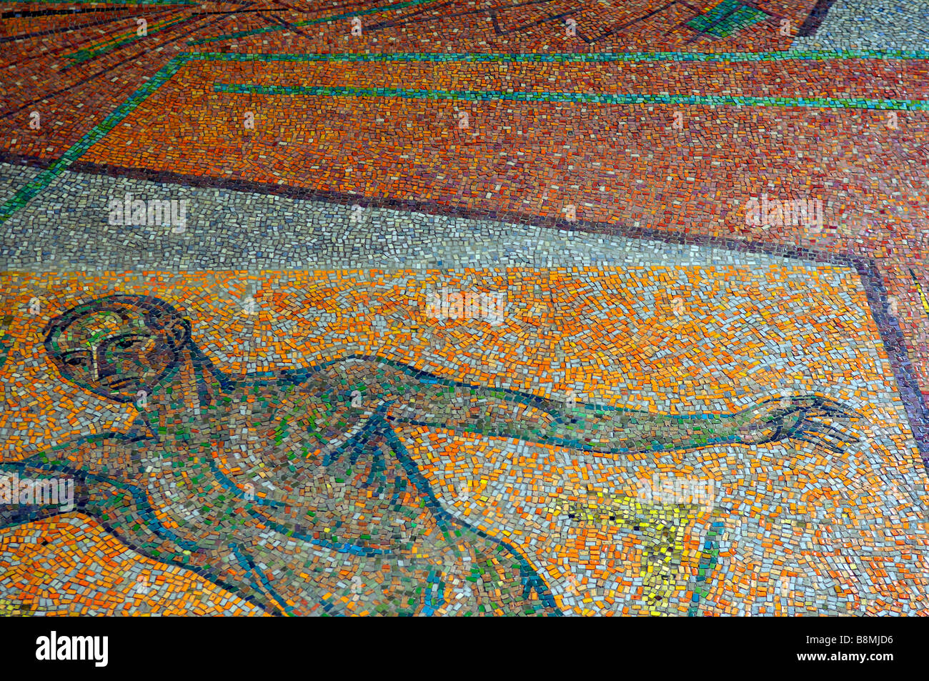 tanzgruppe mosaic düsseldorf NRW forum art germany deutschland orange Stock Photo