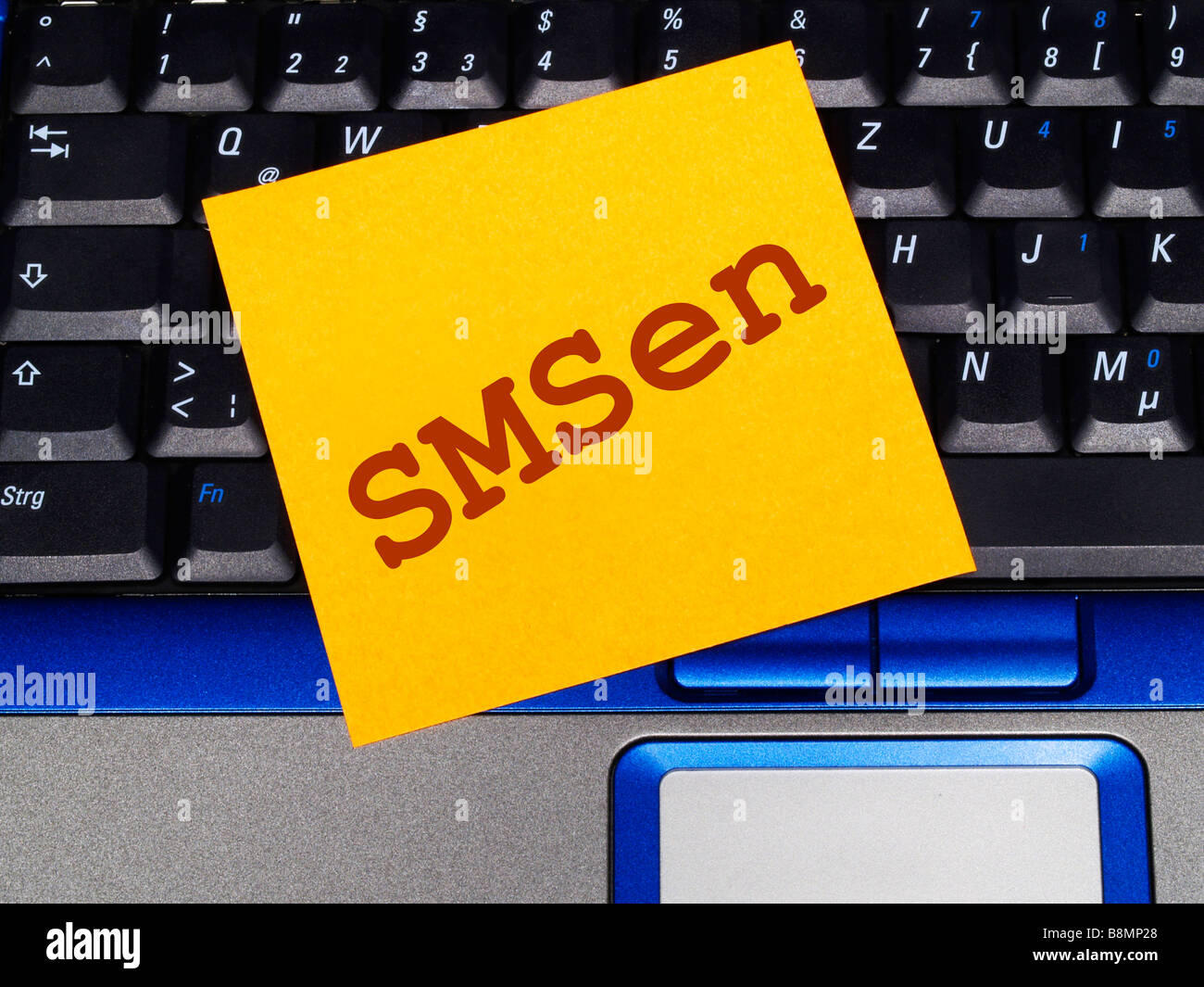 memo note on notebook, sms Stock Photo