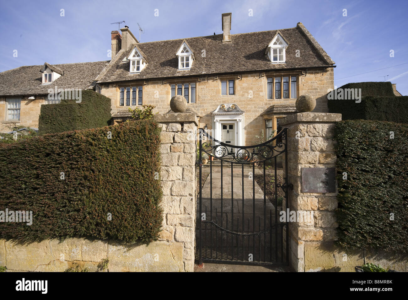 town house high street broadway cotswolds worcestershire uk Stock Photo