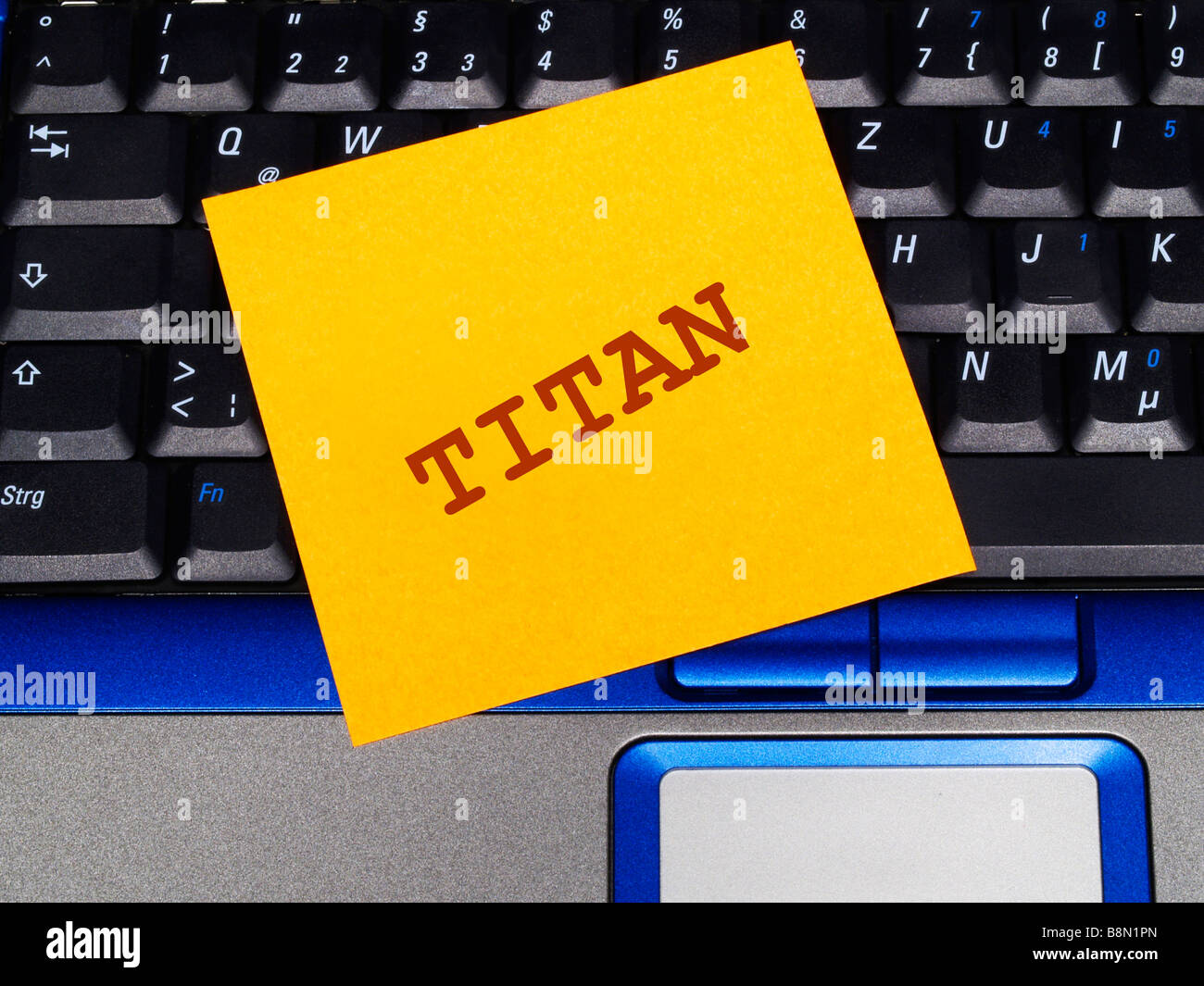 memo note on notebook, titan Stock Photo