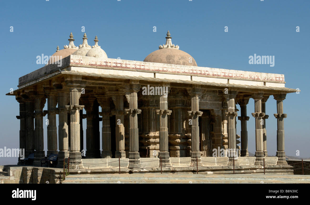 temple building within the walls at kumbalgarh Stock Photo