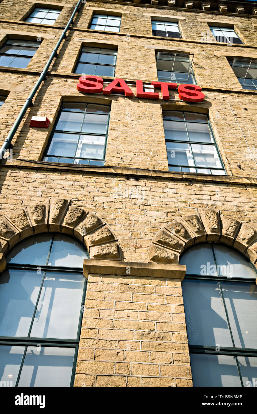 Salts mill Saltaire Bradford UK Stock Photo Alamy