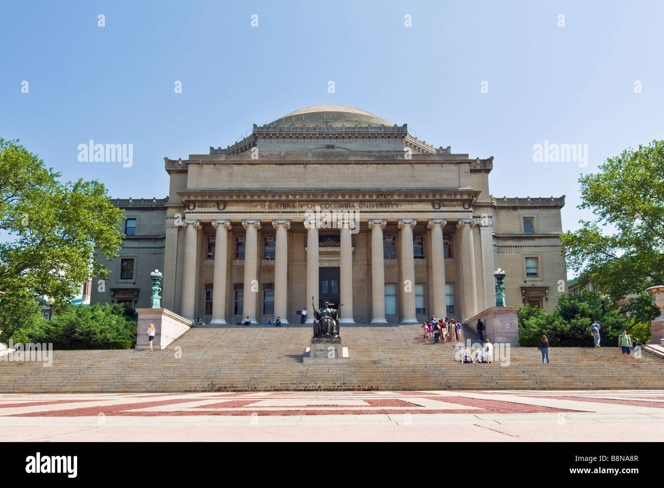 Columbia university hi-res stock photography and images - Alamy