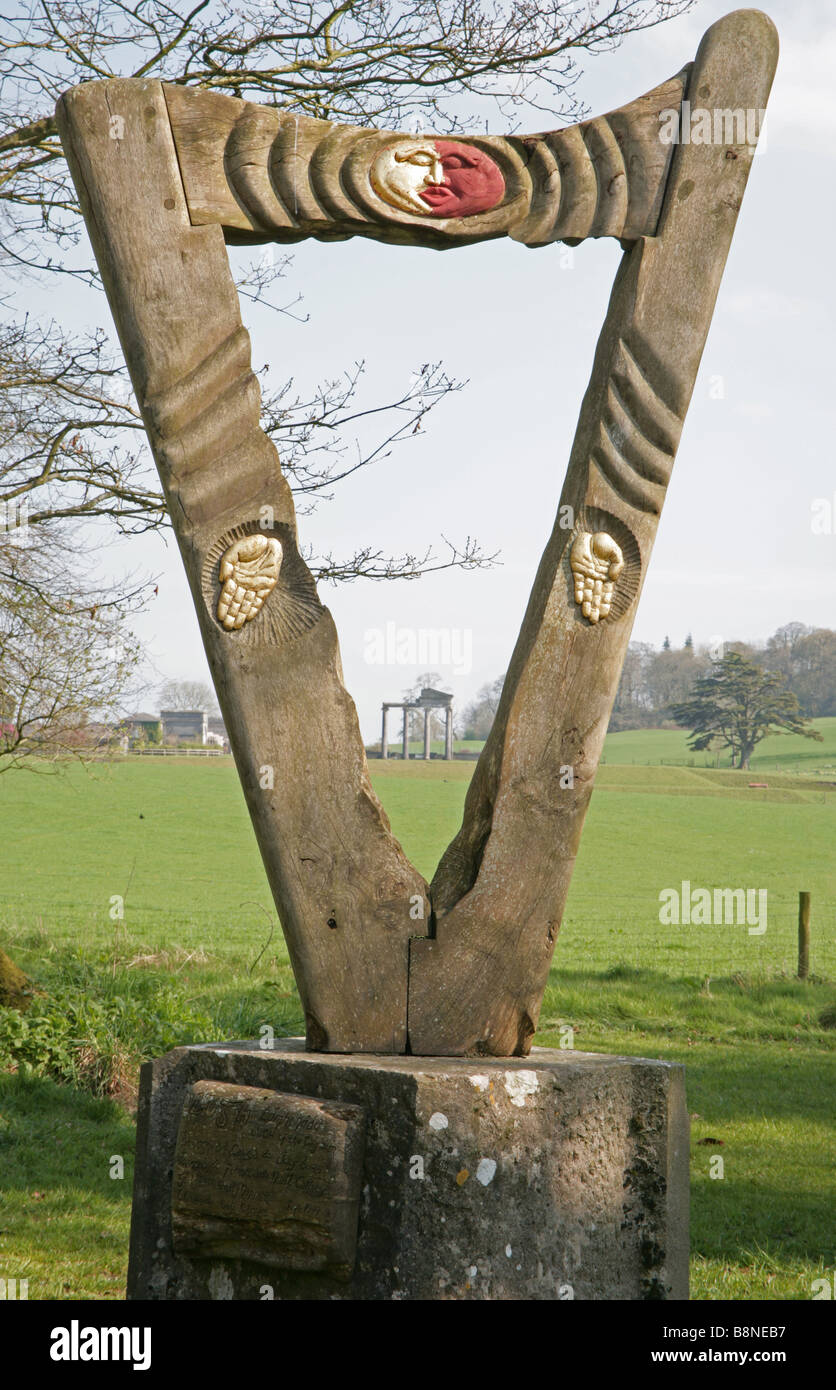 Harp sculpture hires stock photography and images Alamy