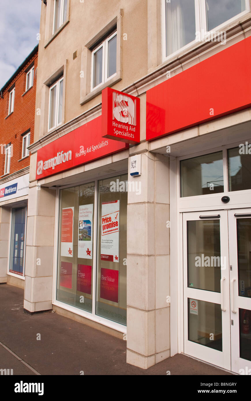 Hearing aid store hires stock photography and images Alamy