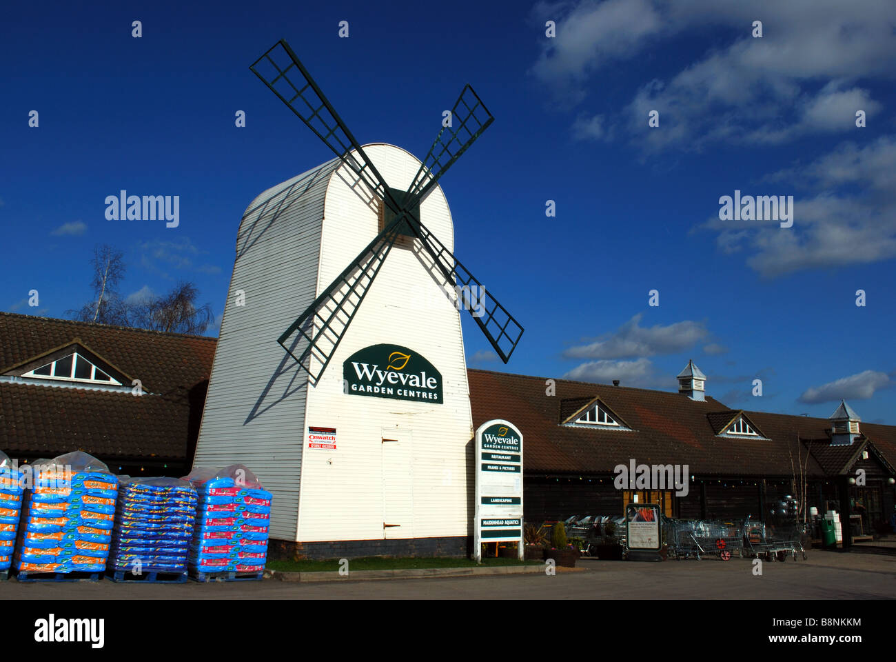 Wyevale garden centre in Cruise Hill, Hertfordshire Stock Photo Alamy