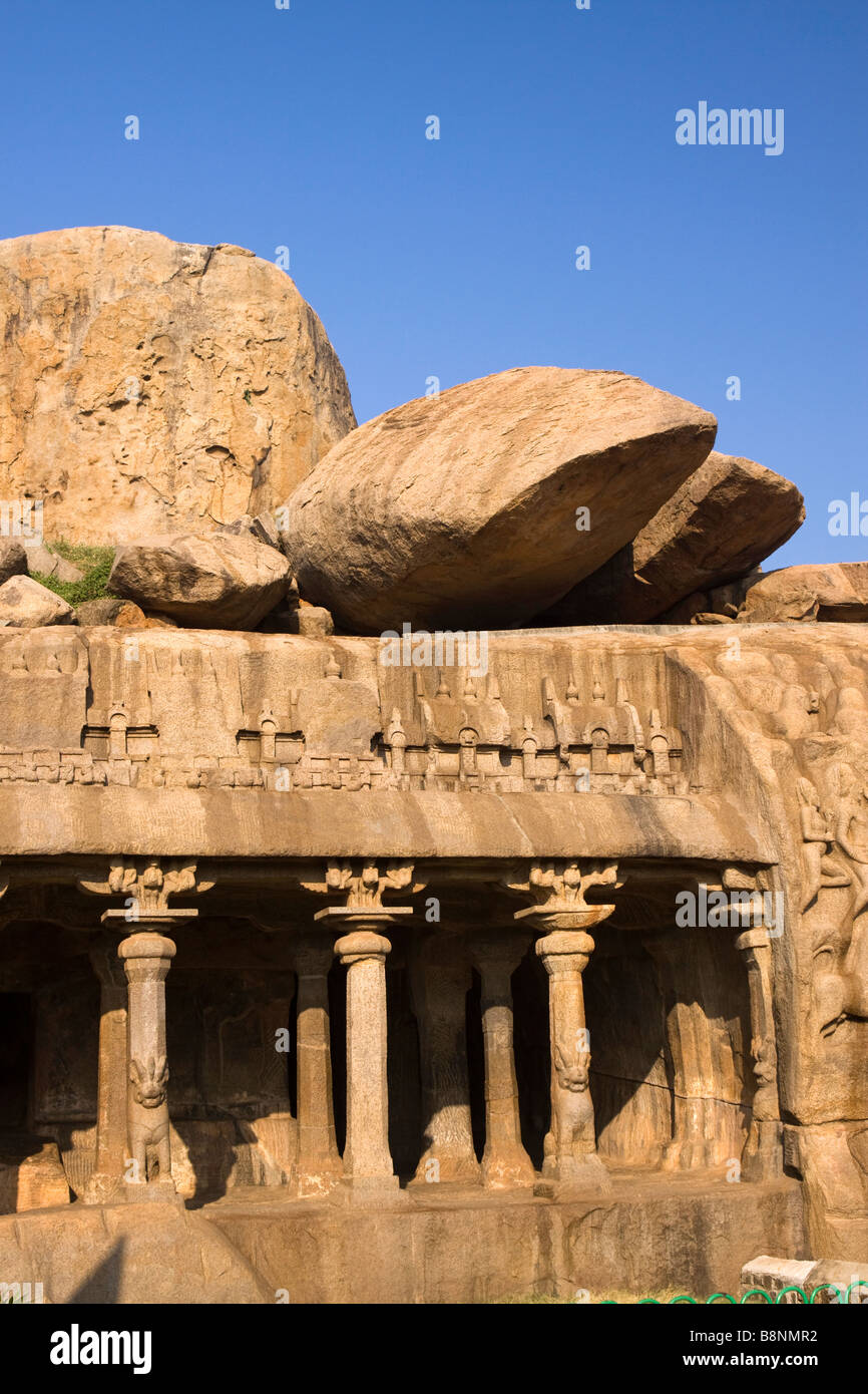 India Tamil Nadu Mamallapuram Krishna Mandapa ancient rock cut temple Stock Photo