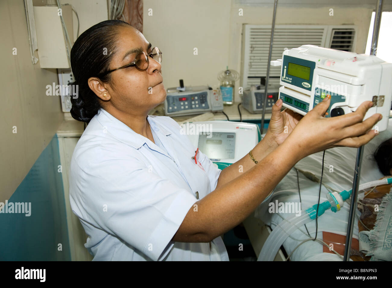Infusion pump hires stock photography and images Alamy