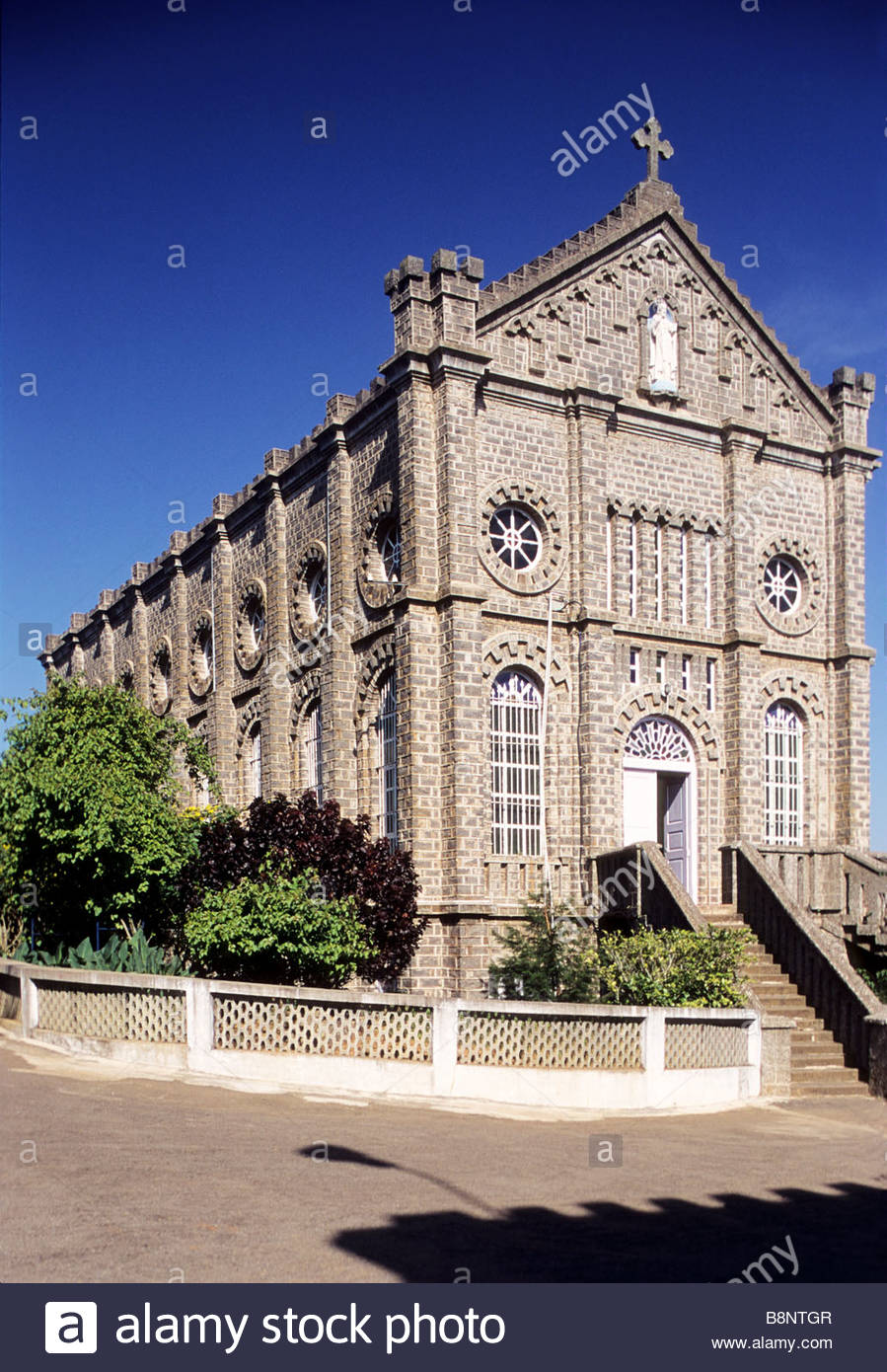MONTFORT SCHOOL CHURCH IN YERCAUD NEAR SALEM TAMILNADU Stock Photo