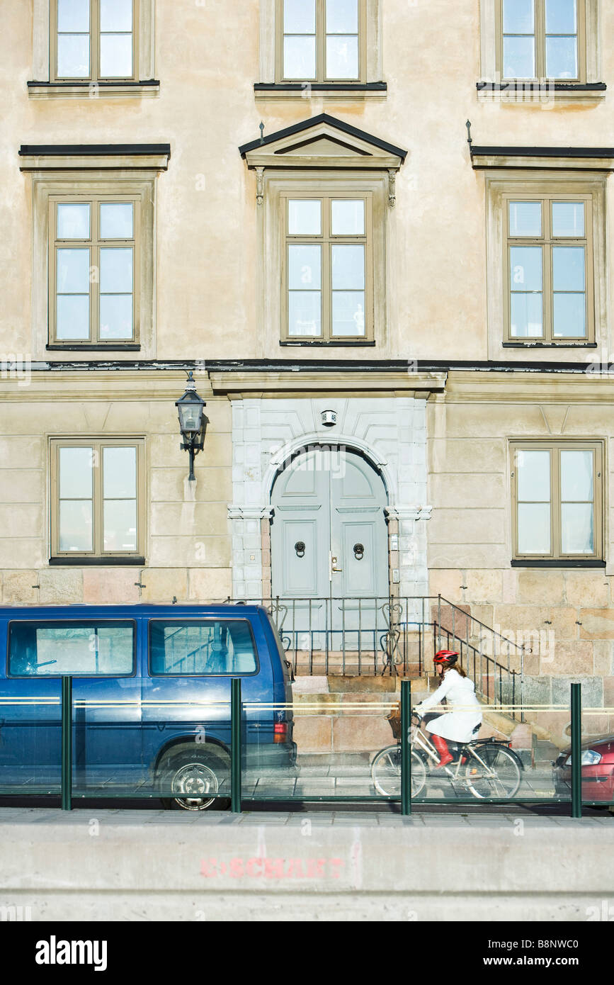 Sweden, Stockholm, traffic in front of building Stock Photo
