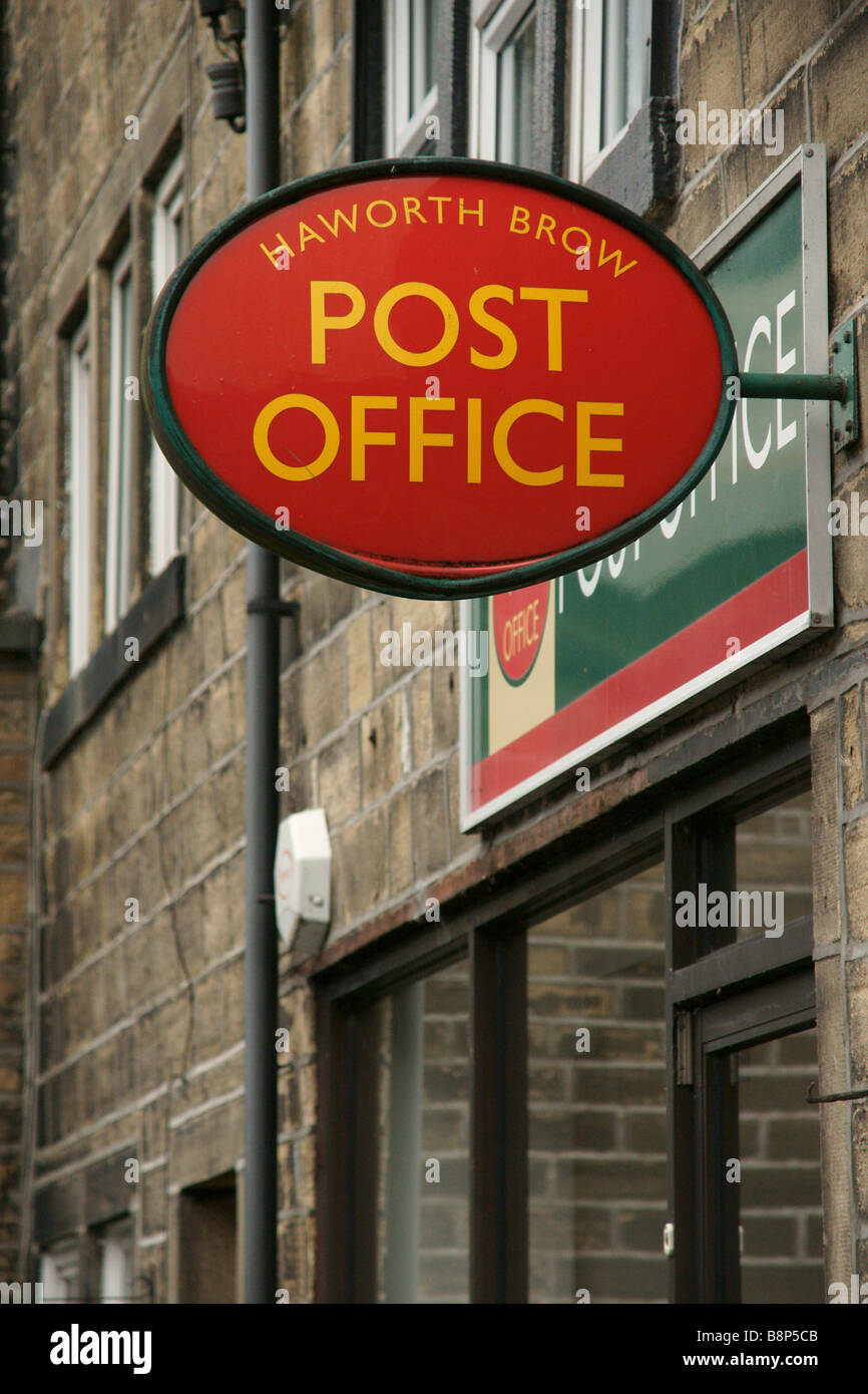 Royal mail sign hires stock photography and images Alamy