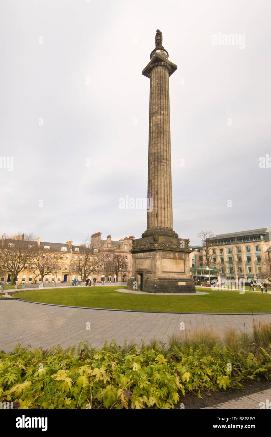 The Melville Monument in St Andrews Square, Edinburgh Stock Photo Alamy