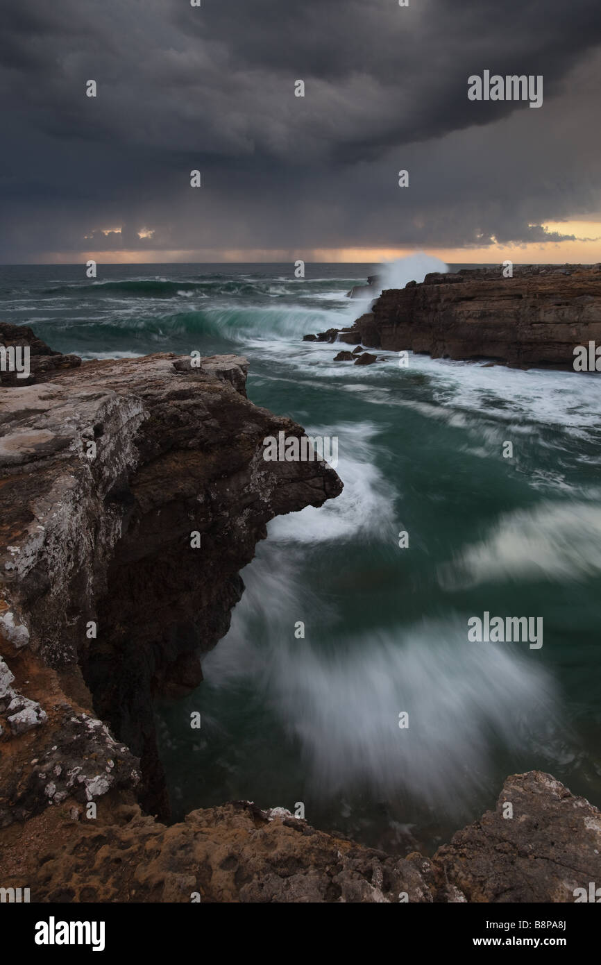 Blue sea waves sunset storm hi-res stock photography and images - Alamy
