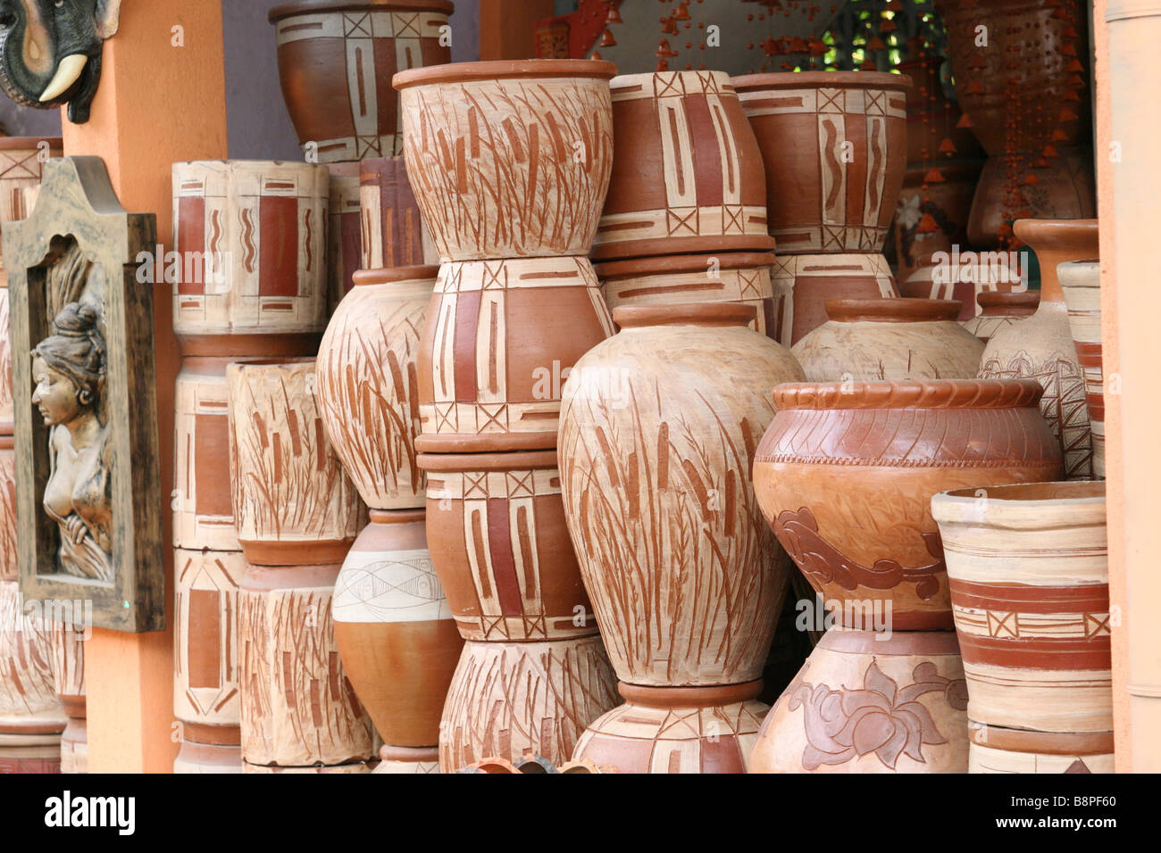 Terracota pots and urns for sale at a roadside stall in Sri Lanka Stock Photo