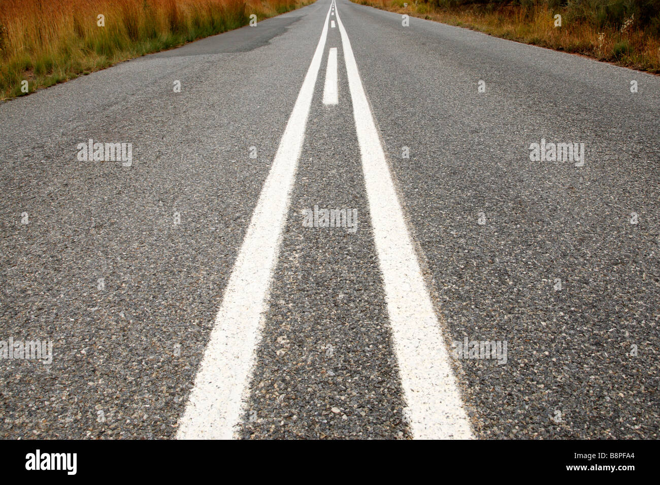 white lines on the middle of a road route 62 south africa Stock Photo