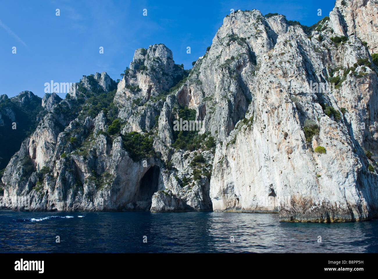 Italy Capri the south coast near the Arco Naturale Stock Photo - Alamy