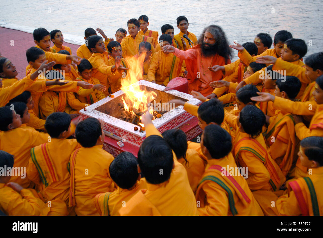 The Ganga Aarti ceremony. Rishikesh, Uttaranchal, India Stock Photo