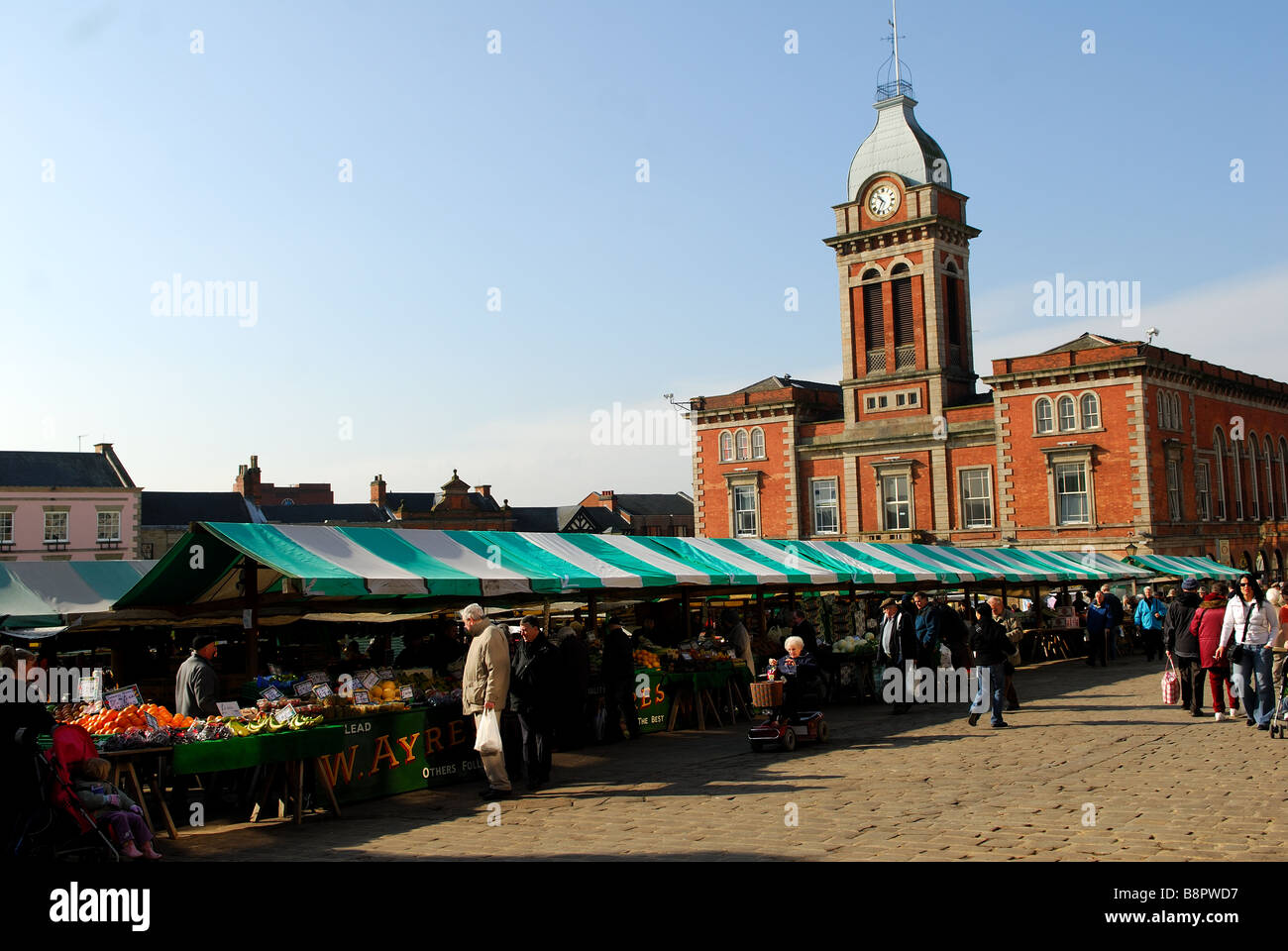 Chesterfield Market Hall Market Stock Photos & Chesterfield Market Hall